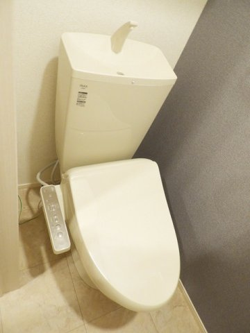 Ｌｕｃｅ　伴中央のトイレ|清潔感のあるトイレです