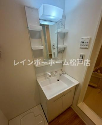 クオーレ我孫子Ⅱ仲介手数料（賃料の1.10ヵ月）の50％OFF対象物件！の洗面所|使いやすい洗面所です