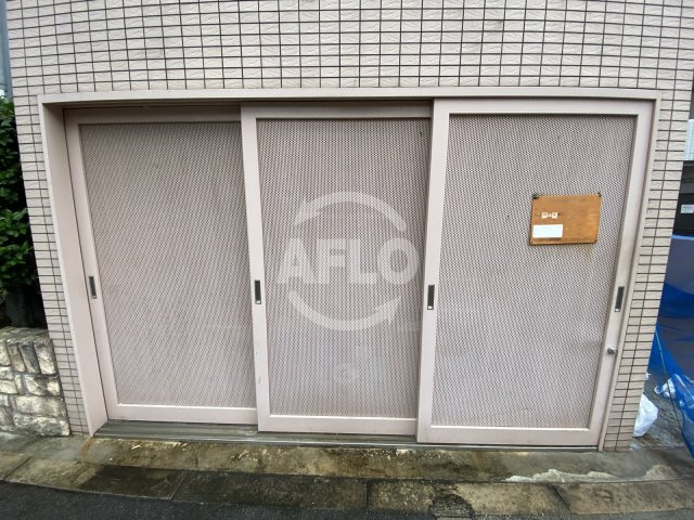 エステムコート梅田茶屋町デュアルスペースのその他共用部分|エステムコート梅田茶屋町デュアルスペース　ごみ置場
