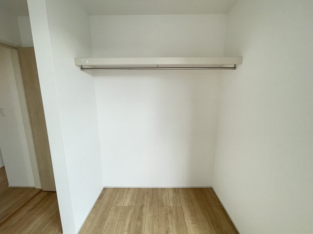 南風原町津嘉山（全4棟）2号棟の収納|※同仕様写真です