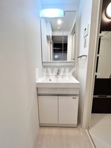 THE GARNET SUITE RESIDENCE 京都駅南の独立洗面台
