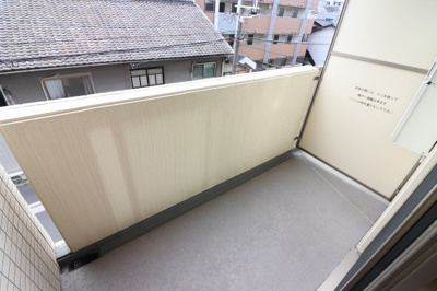 【バルコニー】 | クラウディア野江