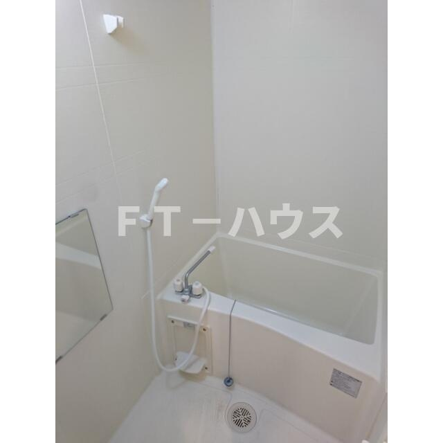 コンパートメントハウス検見川の浴室