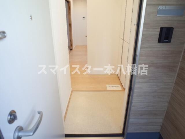 Ｒ－ＦＩＶＥの玄関