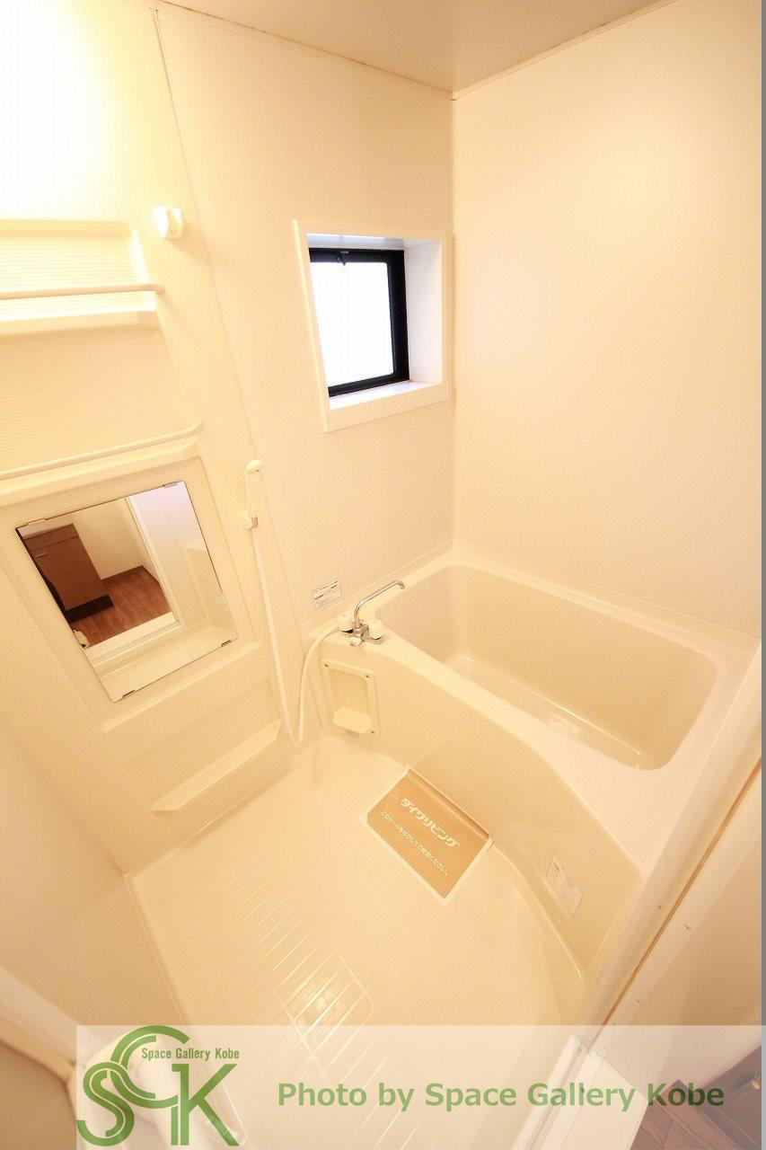 メゾン有瀬の浴室|※お部屋により仕様が異なる場合があります。
