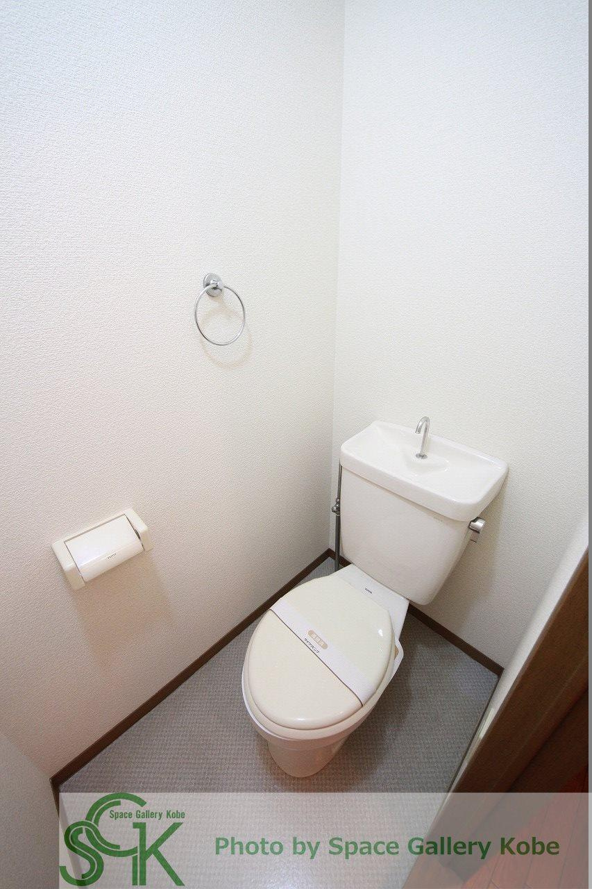 メゾン有瀬のトイレ|※お部屋により仕様が異なる場合があります。