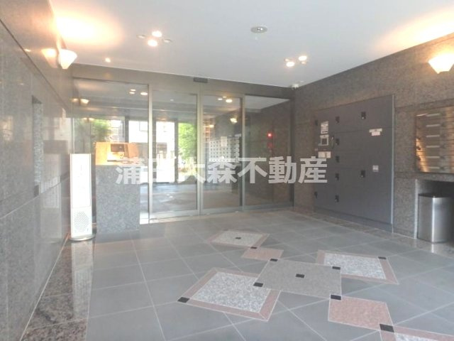 ルーブル蒲田南六番館のエントランス