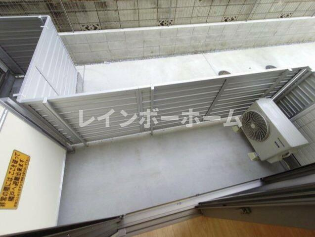 シャルル上福岡のバルコニー