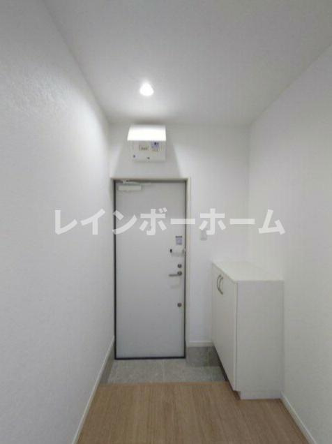 シャルル上福岡の玄関