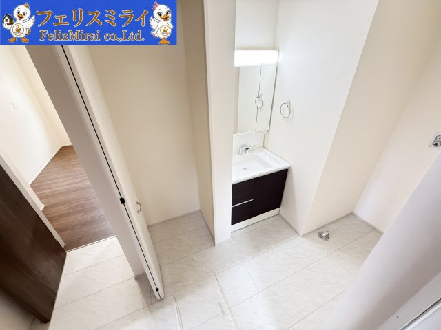 Livele Gardens　加古川市新神野６期の洗面所