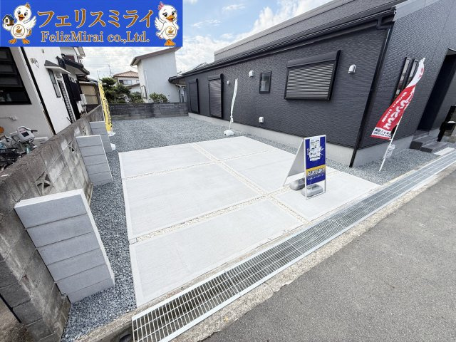Livele Gardens　加古川市新神野６期の駐車場