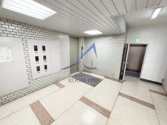 マンション市川のエントランス|エントランスです。