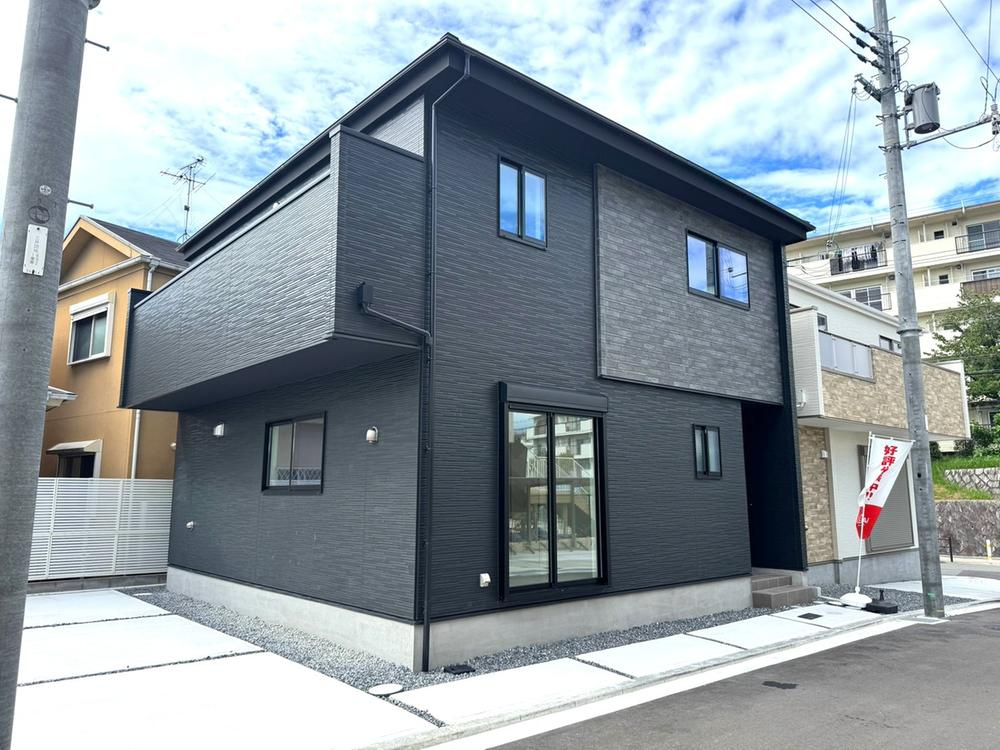 明徳2丁目　3号棟　新築一戸建て