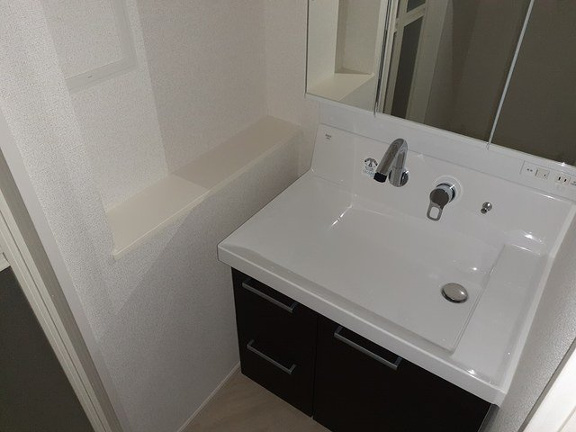 明るい洗面所です