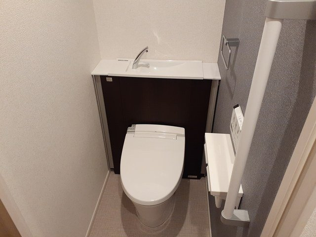 落ち着いたトイレです