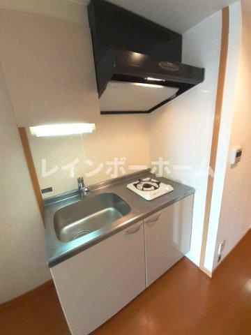 プティネージュのキッチン|コンパクトなキッチンで掃除もラクラク