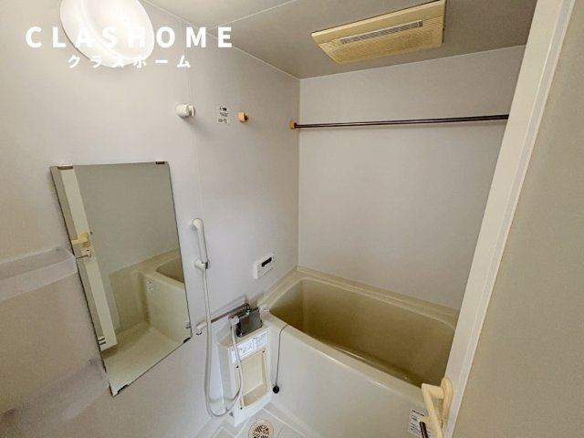 スクエアハウス　　刈谷市近郊の賃貸はクラスホームの浴室|同物件の別部屋になります。
