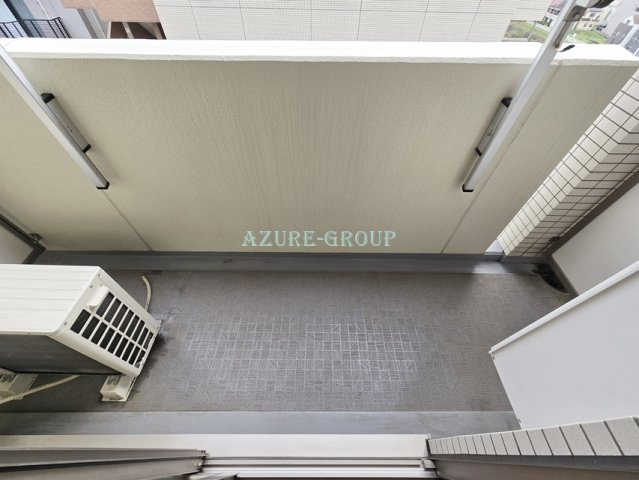 アール・ケープラザ新横浜Ⅲのバルコニー