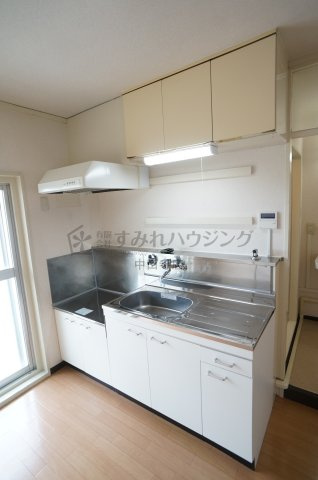 公社　宝塚安倉のキッチン|参考、同建物・反転間取りの号室