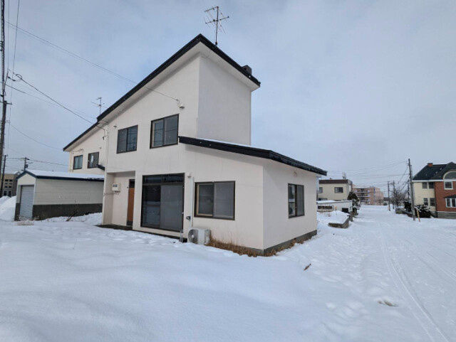 札幌市豊平区福住二条１０丁目の一戸建て