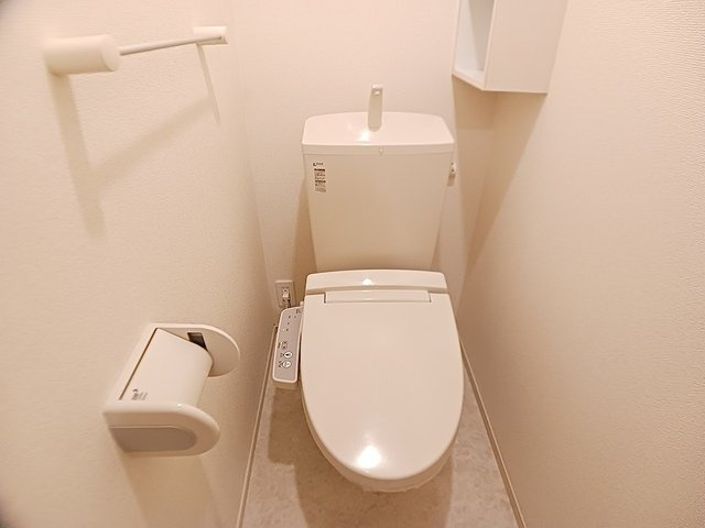フィオーレ西庄Ａのトイレ