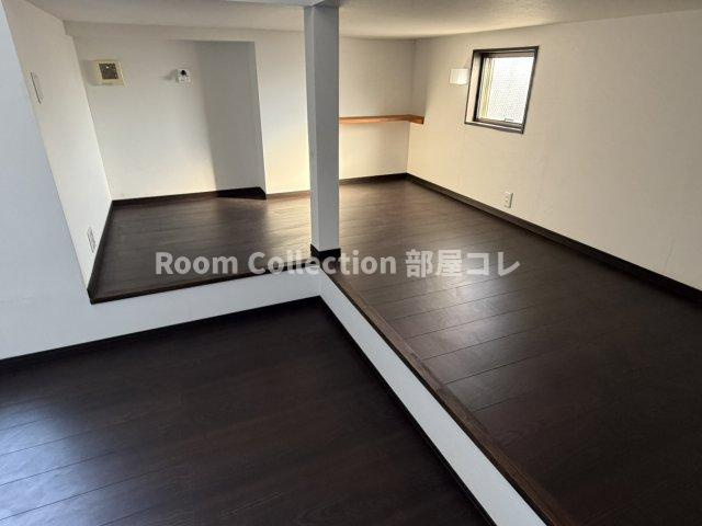 i・Room並木(アイルームナミキ)の居間・リビング