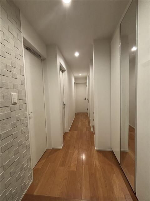 世田谷区奥沢１丁目戸建(セタガヤクオクサワイッチョウメコダテ)の玄関