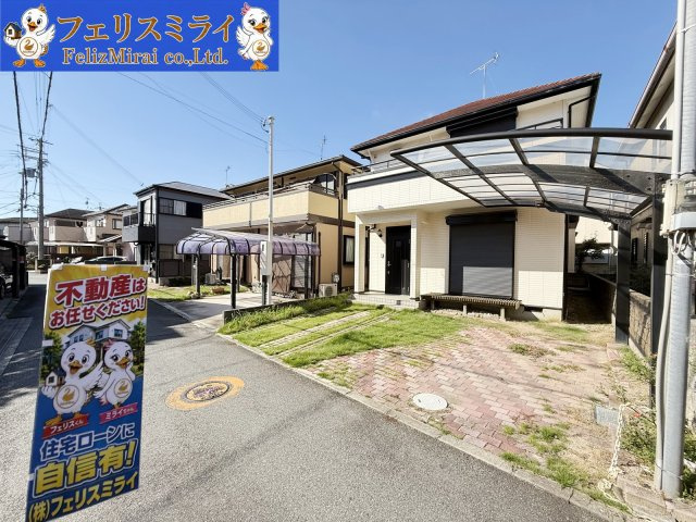 加古川市加古川町中津　中古戸建の前面道路含む現地写真
