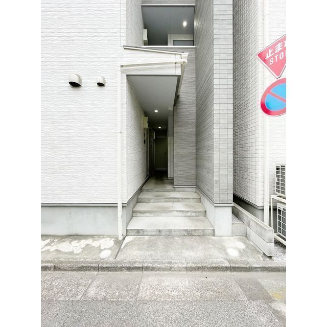 ラビアン竹ノ塚のエントランス