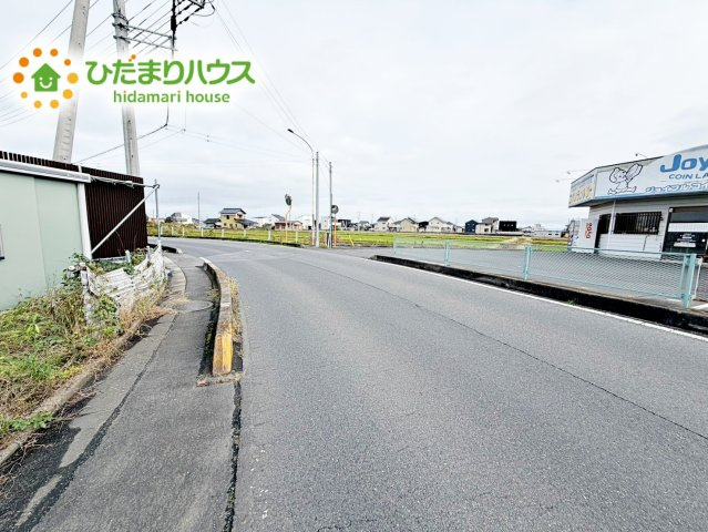 【前面道路含む現地写真】 | 水戸市笠原町　売地 | 前面道路も広々！