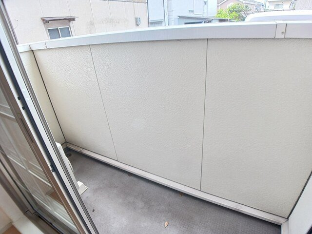 アンソレイエ飾磨　Ⅱ番館のバルコニー