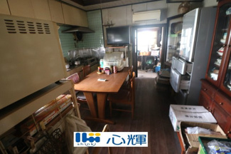【キッチン】 | 山陽小野田市大字小野田 中古住宅・土地（約315坪）／6DK・2階建