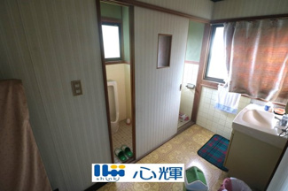 【独立洗面台】 | 山陽小野田市大字小野田 中古住宅・土地（約315坪）／6DK・2階建