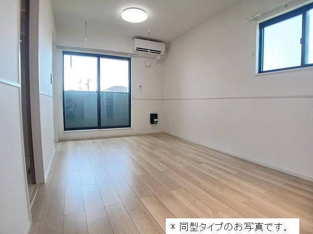 ルミエールの居間・リビング