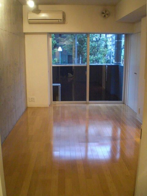 GOBANKANの居間・リビング