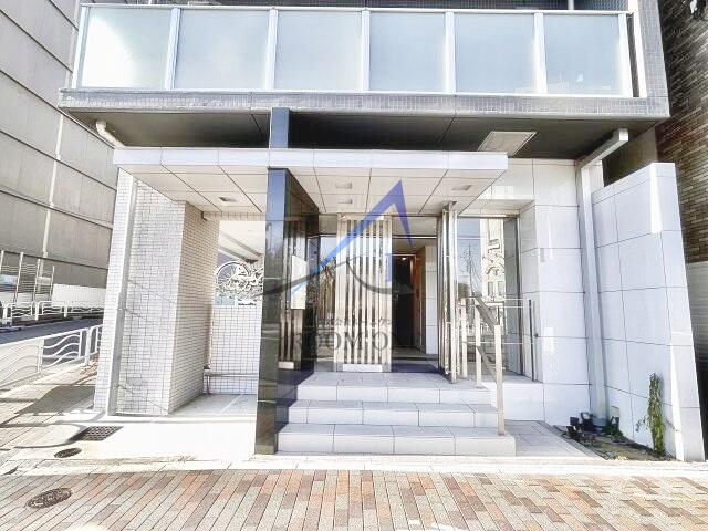 スカイコートパレス門前仲町のエントランス|エントランスです。