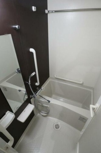 【浴室】 | S-Farbe中野松が丘ANNEX | 浴室乾燥機付きバス。