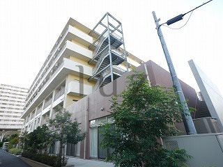 ココファン横浜鶴見の外観
