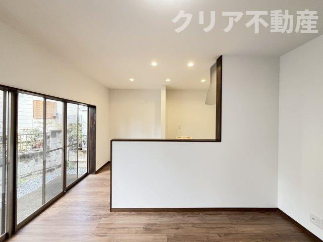 【居間・リビング】 | 前橋市下細井町中古　フルリフォーム♪