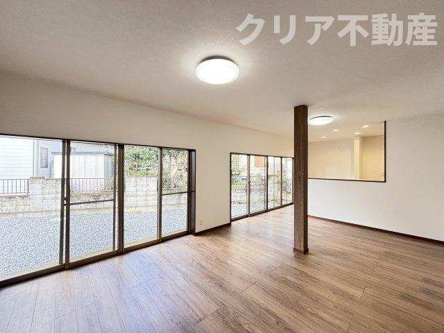 【居間・リビング】 | 前橋市下細井町中古　フルリフォーム♪