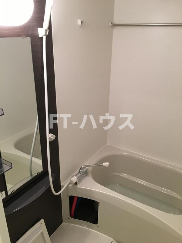 リブリ・上山町の浴室