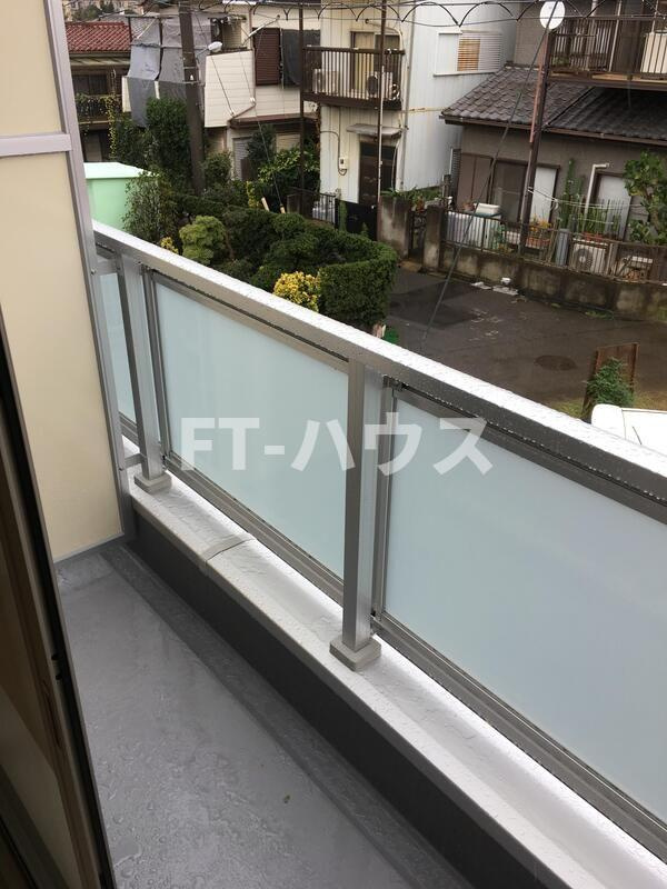 リブリ・上山町のバルコニー