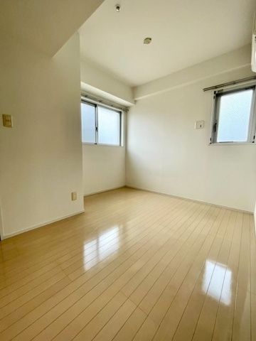 ファーニッシュド・アパートメントマンション月島4（東京エリア）の居間・リビング