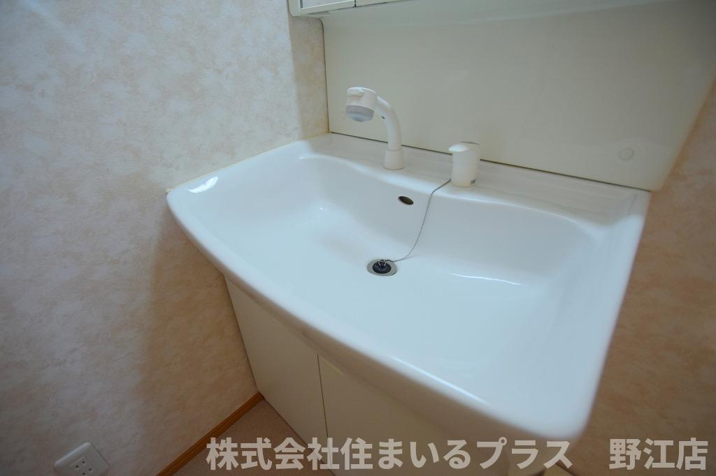 スプランドゥール関目の洗面所