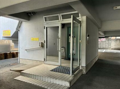 【エントランス】 | メゾンドシャワー通り