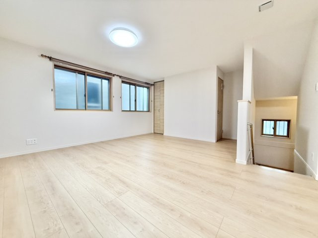 新築戸建　尼崎市東園田町2丁目の居間・リビング