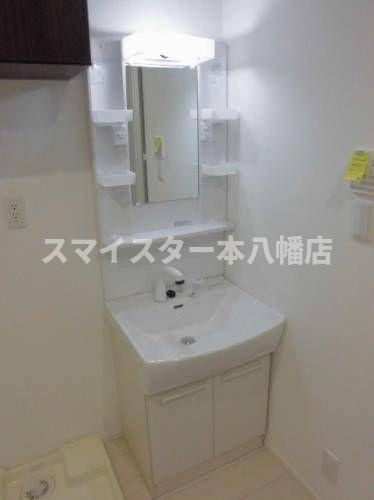 市川シティレジデンスの独立洗面台