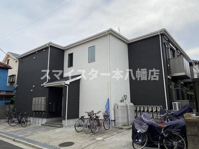市川シティレジデンスの外観