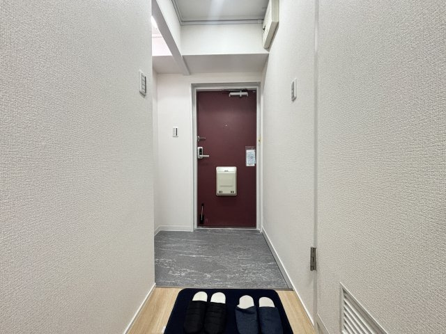 星陵台ハイツの玄関