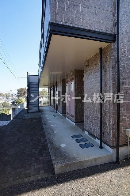パストラル【非対面対応】接客・申込・契約オンライン！LINE×相談可！のロビー|建物の内部です